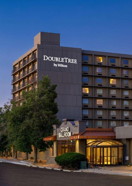 DoubleTree by Hilton Hotel Image